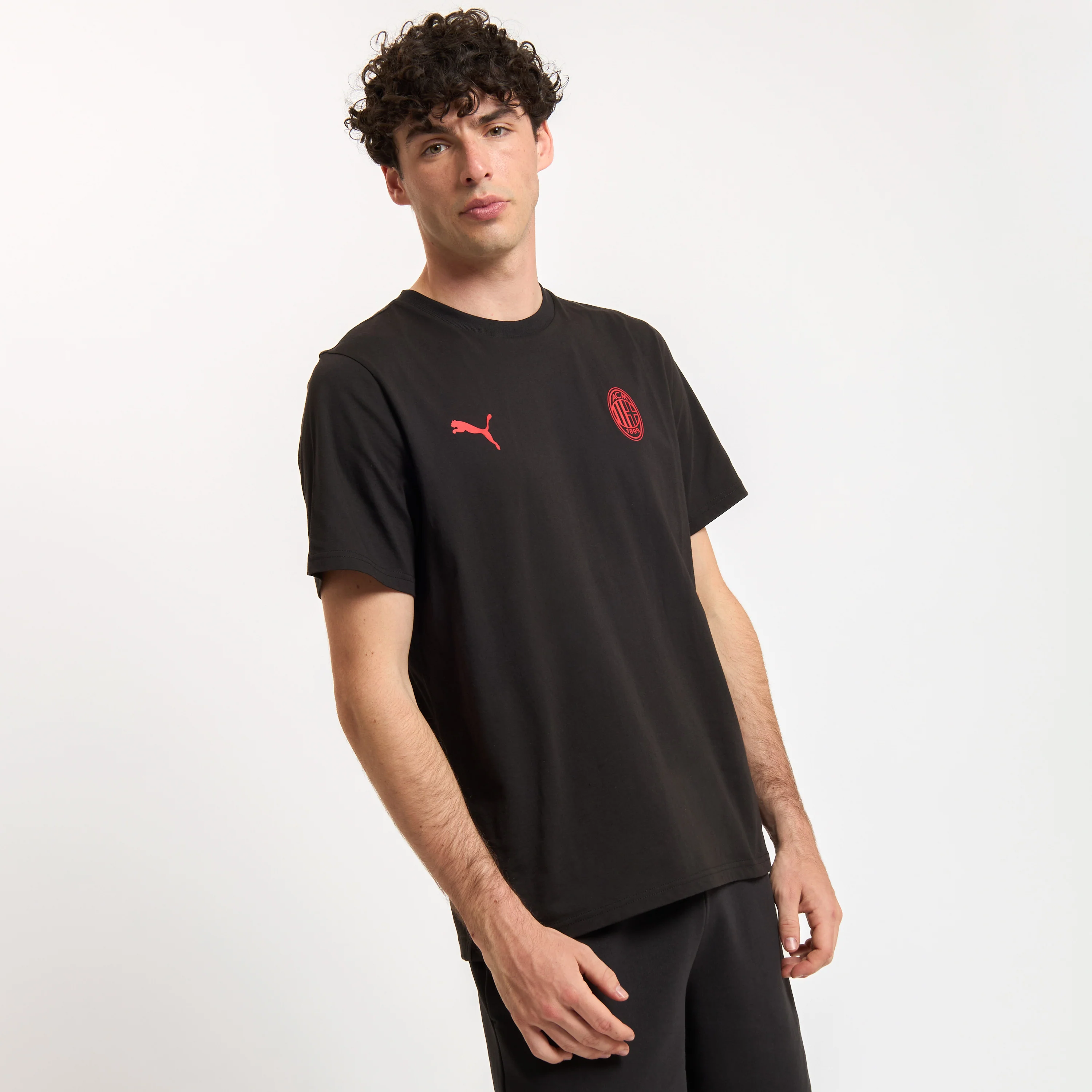 T-SHIRT NERA MILAN ESSENTIAL - Image 3
