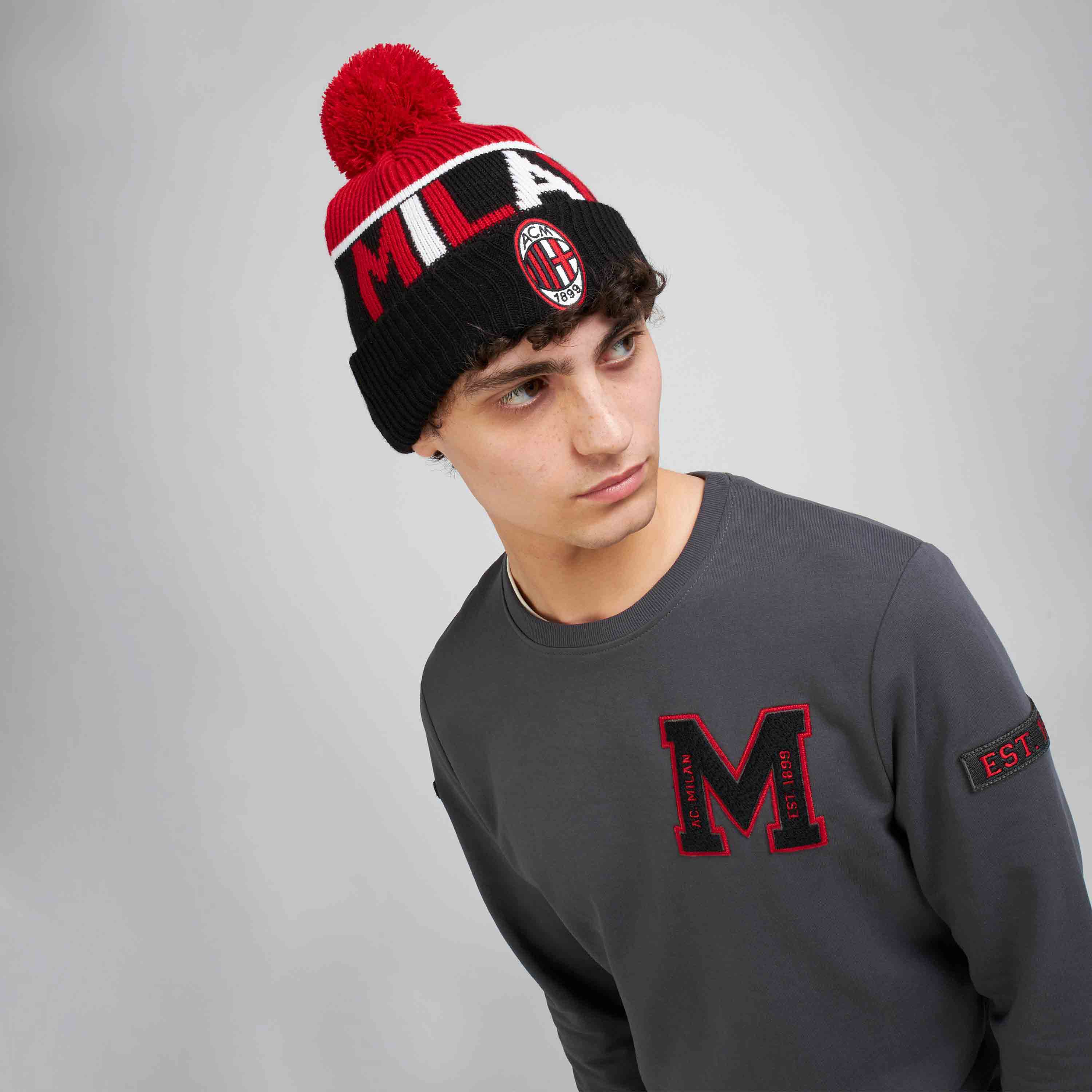 BERRETTO NEW ERA X AC MILAN CON POMPOM - Image 3